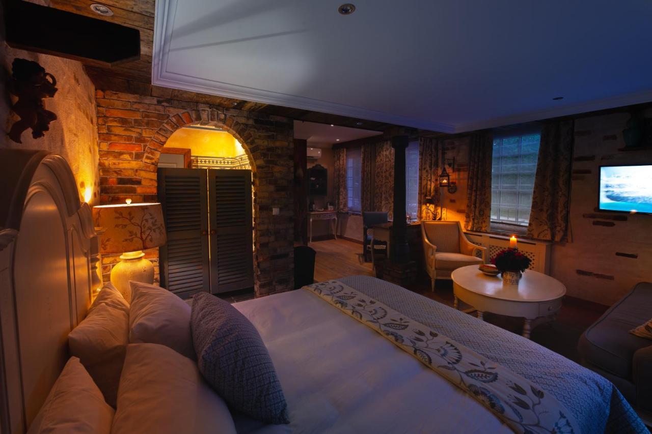 Paul'S Fantasia Boutique Suites 슈체친 외부 사진