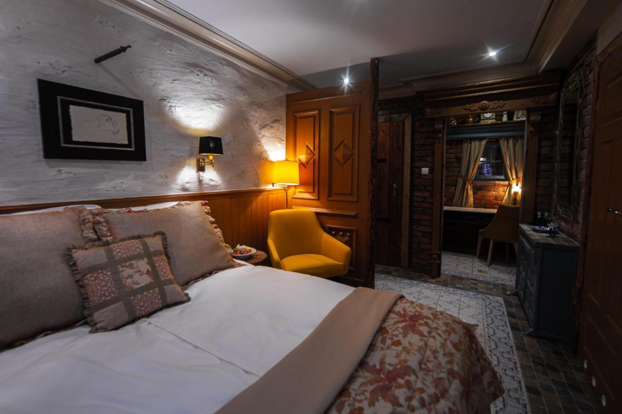 Paul'S Fantasia Boutique Suites 슈체친 외부 사진