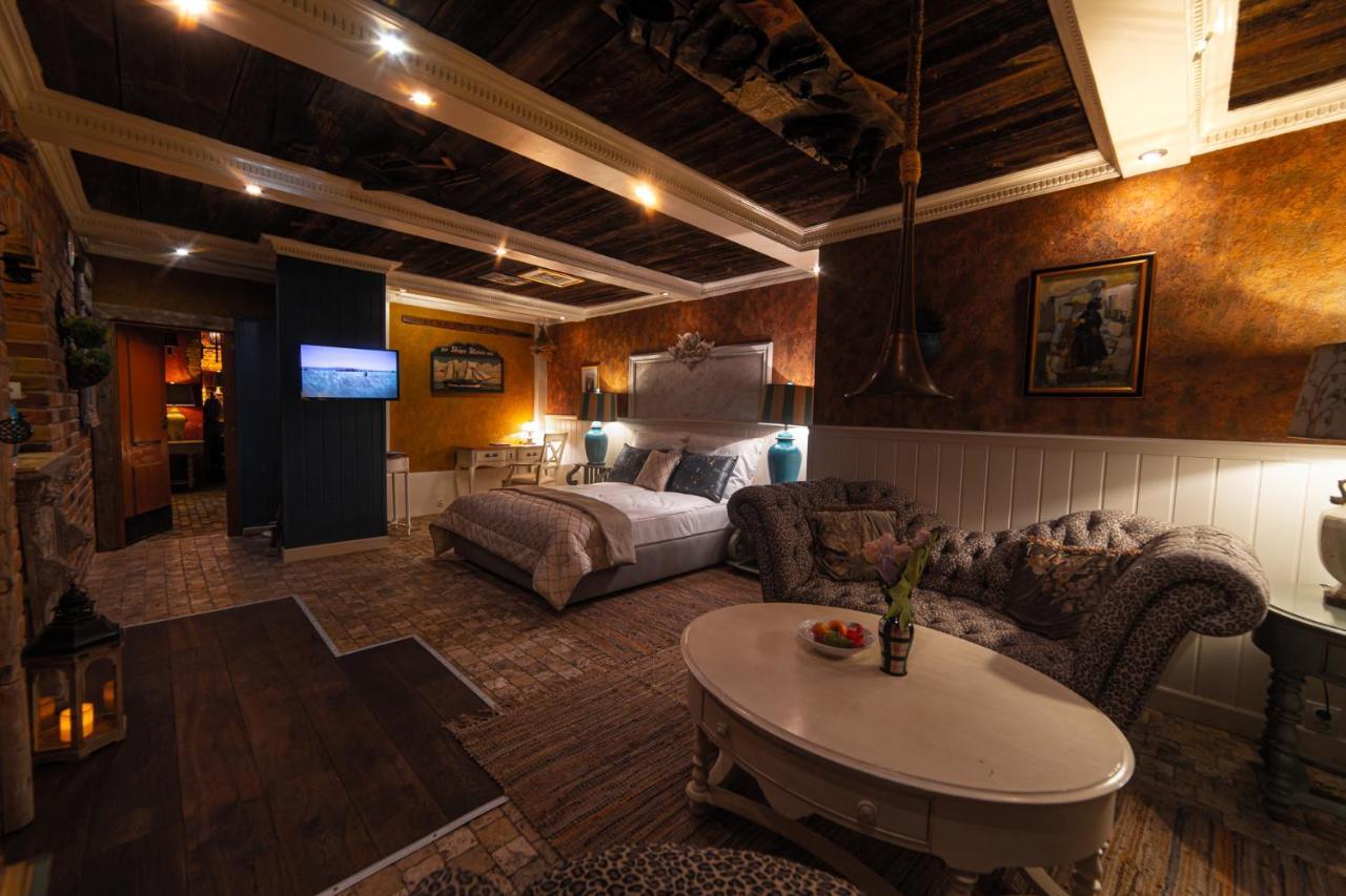 Paul'S Fantasia Boutique Suites 슈체친 외부 사진